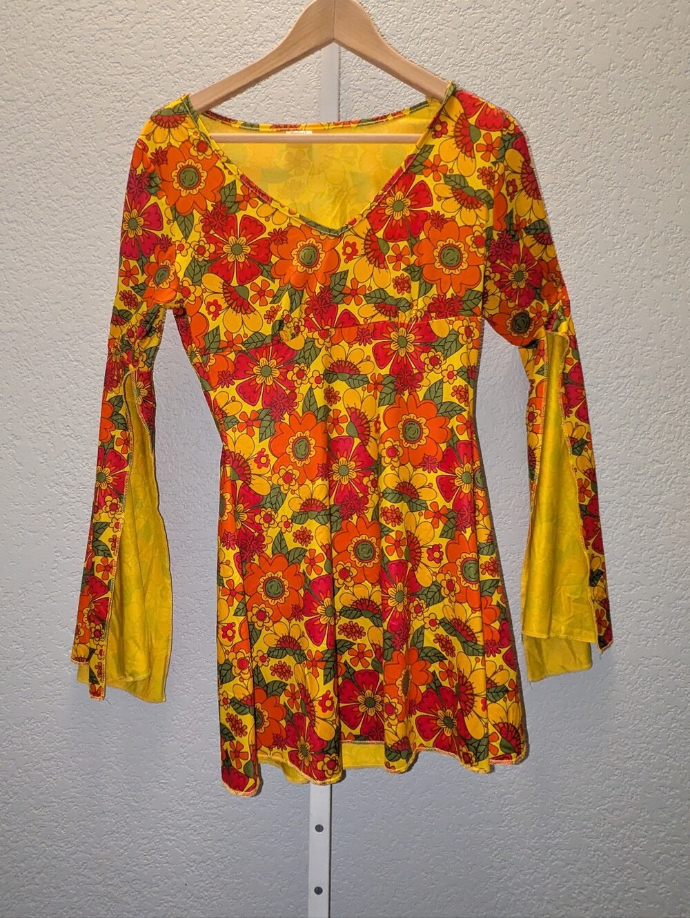 Spirit Halloween Retro 60s Hippie Bell Sleeve Mini Dress